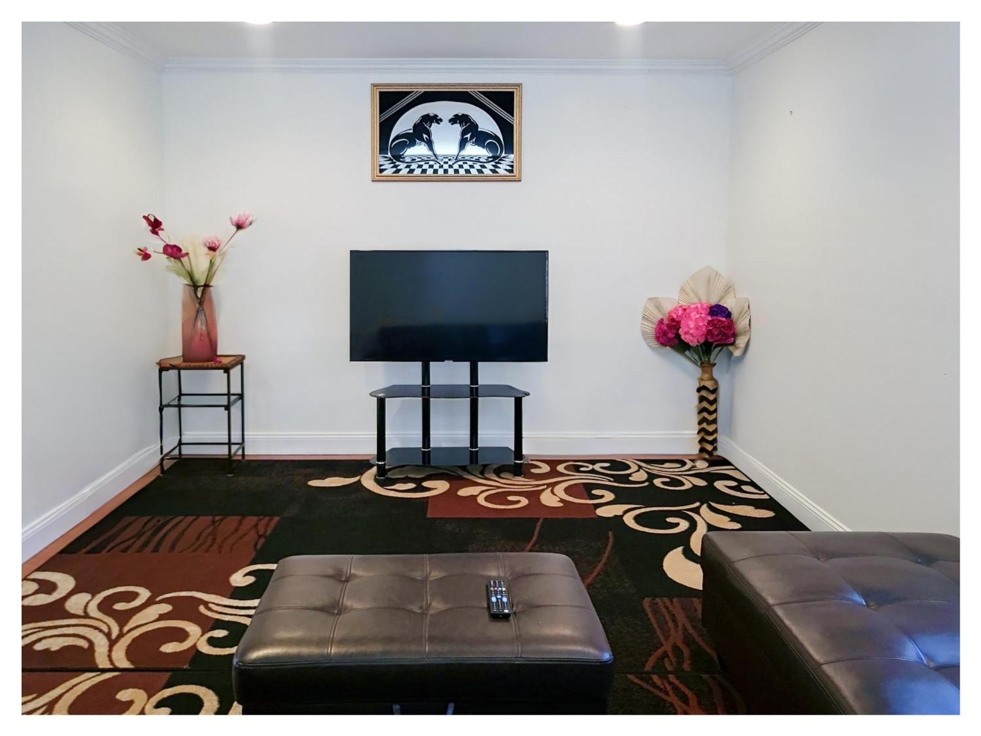 Modern Comfort Stays Alexandria Bagian luar foto