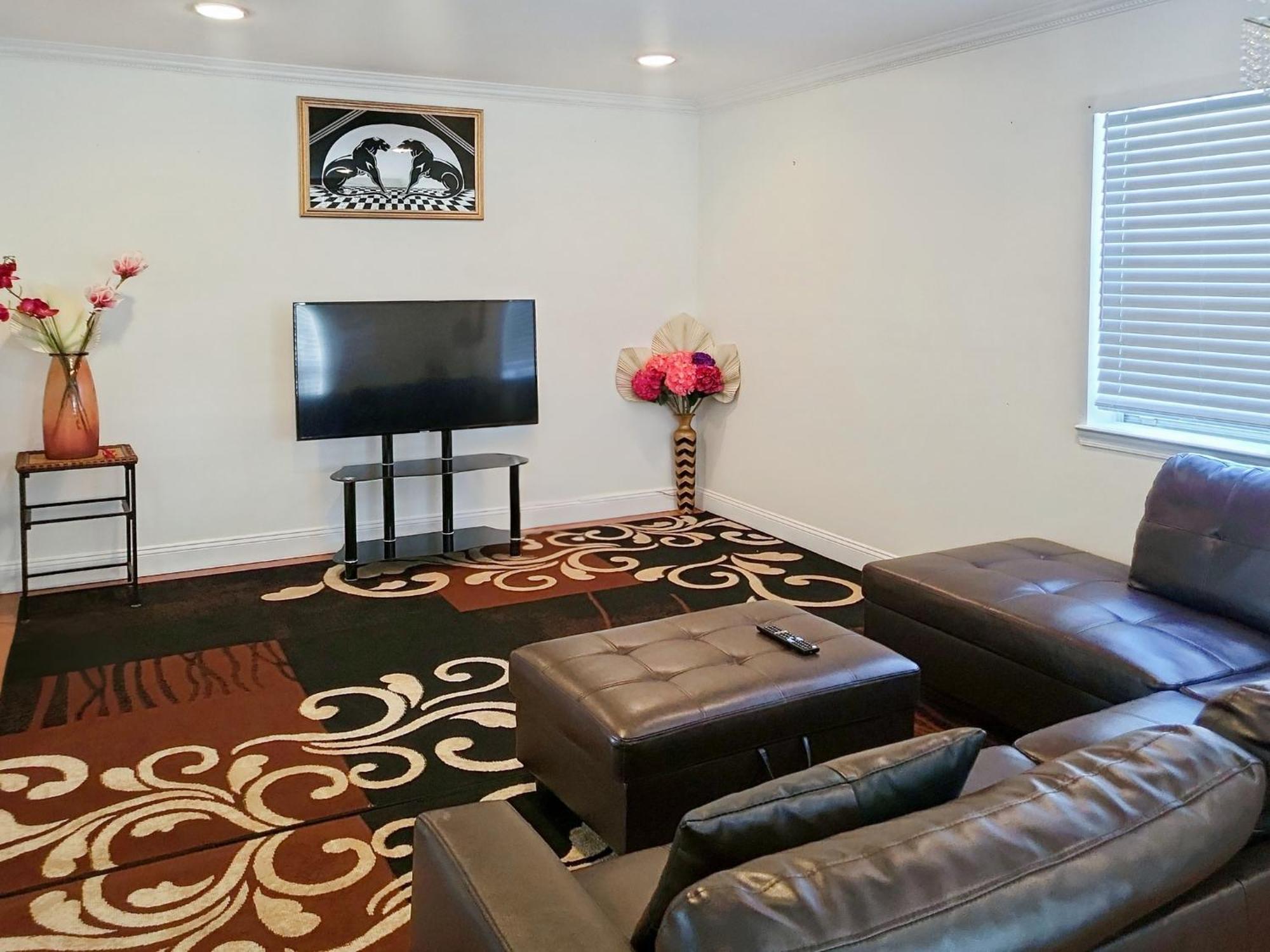 Modern Comfort Stays Alexandria Bagian luar foto